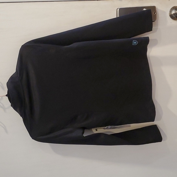 Zusa Black Influencer Quarter Pullover S NWT *flaw zipper - Picture 8 of 9